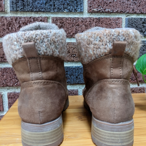 Mossimo Supply Co Women's brown lace-up low-heeled boots Size 7.5 - Picture 4 of 6